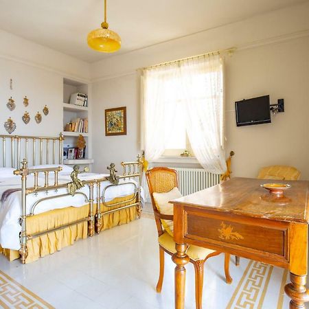 圣塔·弗拉维亚Solemar Sicilia - Casa Porto Bagnera别墅 外观 照片